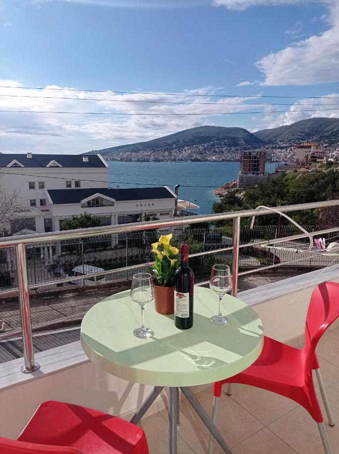 Summer Life Sarandë
