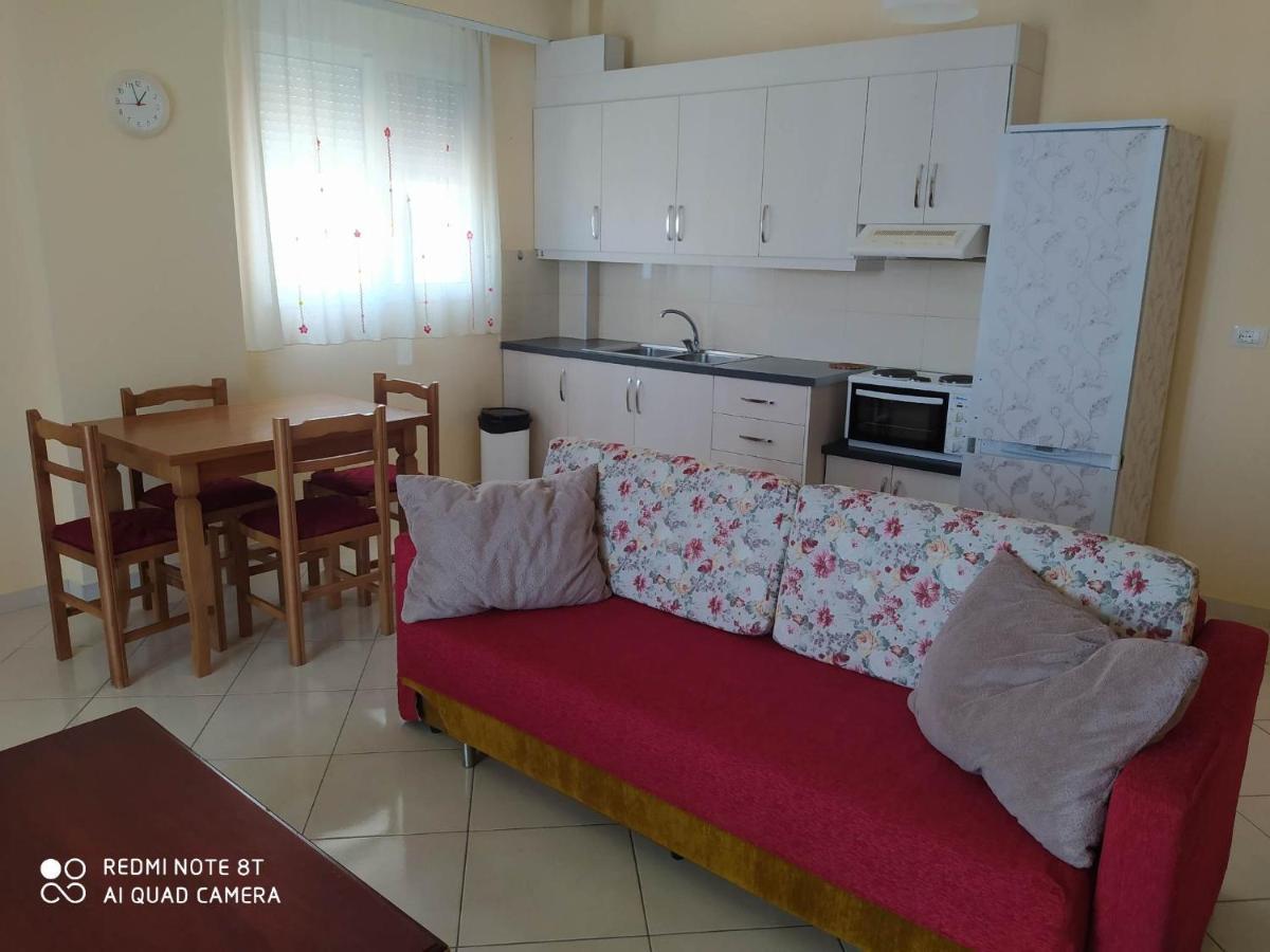 Summer Life Apartment *